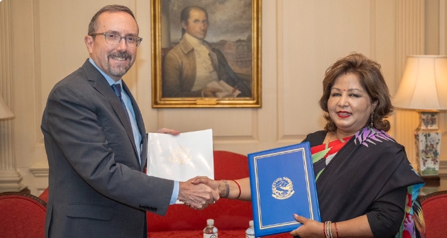 नेपाल र अमेरिकाबीच सहकार्यसम्बन्धी सम्झौतामा हस्ताक्षर