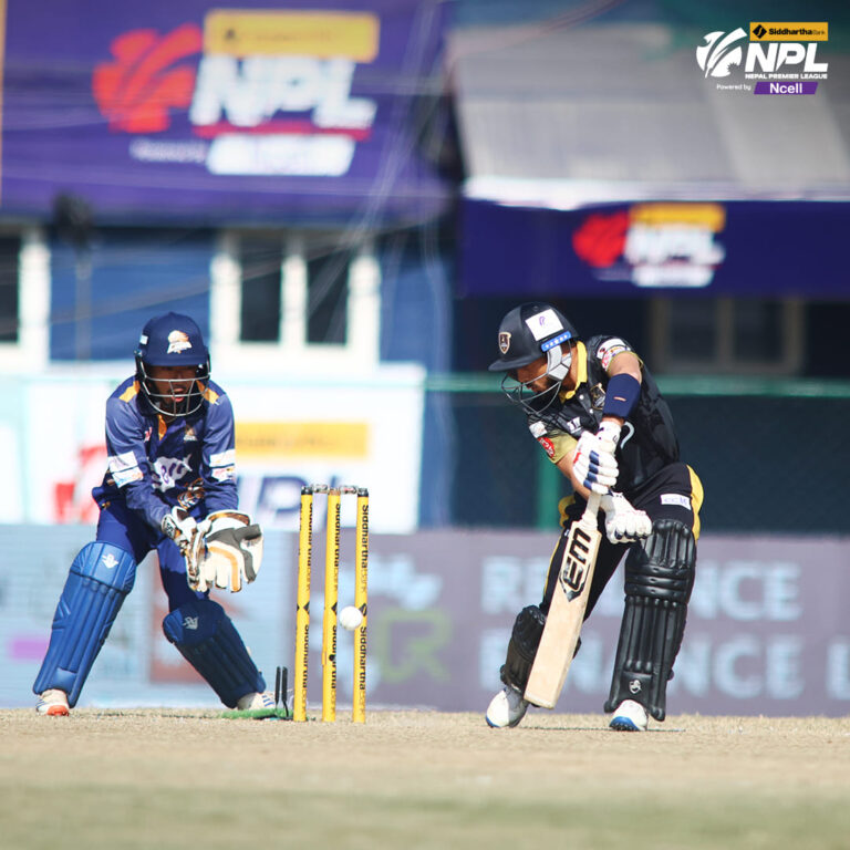 १ रन जोडेर आउट भए करण, संघर्षमा गुर्खाज