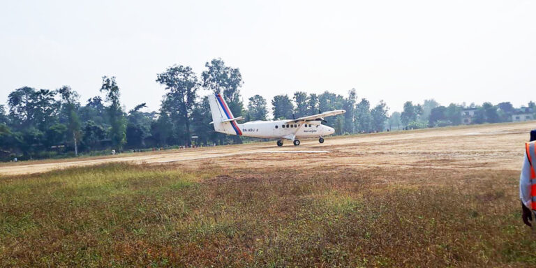 ३५ वर्षपछि टीकापुर विमानस्थलमा जहाज उड्दै, काठमाडौं-टीकापुर हवाई उडान आइतबारदेखि