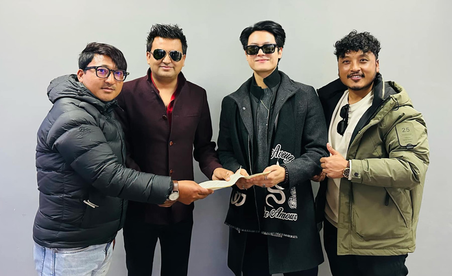 धीरज मगरले साइन गरे ‘माइतीघर’