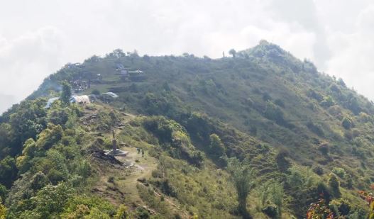 ओहो, हलेसीको ‘तुवाचुङ मिनी ग्रेटवाल’ !