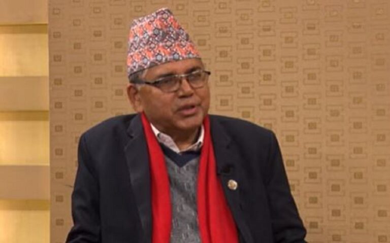 मन्त्री दाहालसँग भारतीय राजदूत श्रीवास्तवको भेट