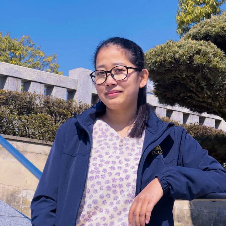 निरु लामाले आमाका लागी कोरियका कविता