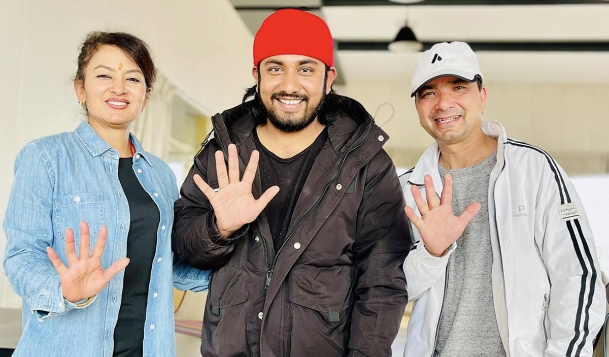 लोक गायक खेम सेञ्चुरी पहिलो पटक फिल्ममा जोडिए