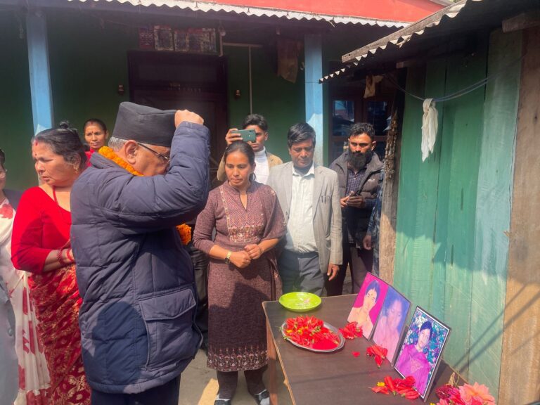 सहिदहरु देशको साझा सम्पत्ति हुन्, सम्मान गर्नु राज्यको दायित्व होः प्रचण्ड