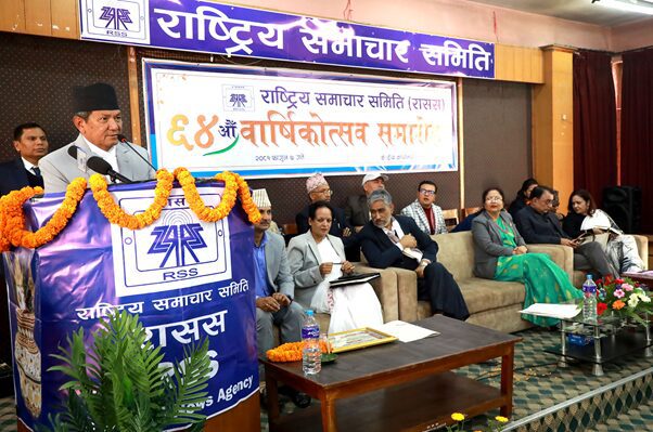 मुलुकको आर्थिक चलायमान र विकासका लागि अध्यादेश ल्याइएको होः सञ्चारमन्त्री गुरुङ