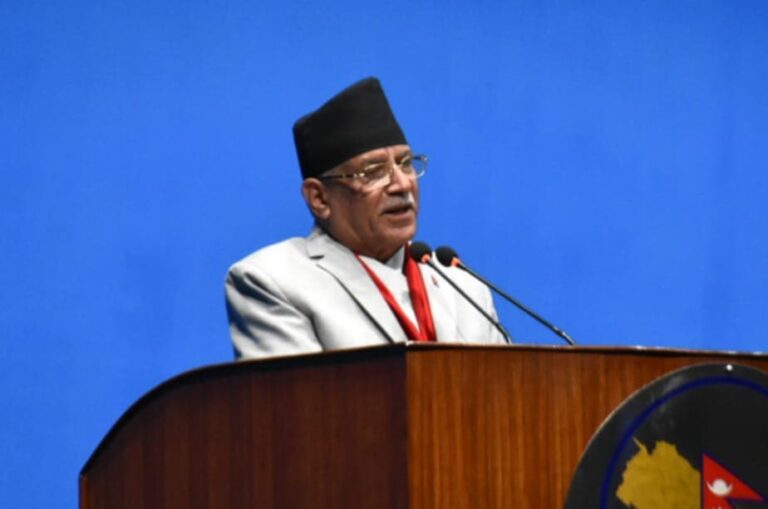 कांग्रेसलाई प्रचण्डको प्रश्नः ओलीजीसँग सत्ता सहकार्यमा मात्रै हुनुहुन्छ कि राजनीतिक दृष्टिकोण नै परिवर्तन गरेको ?