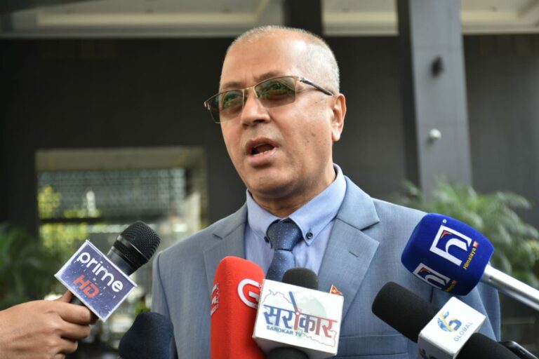 मेयर बालेन शाहले बेठीक गरेको एमाले नेता भट्टराईको आरोप