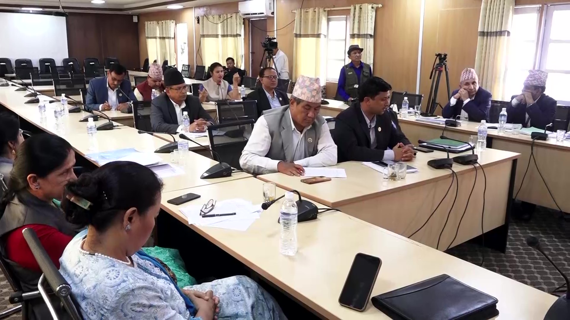 संघीय संसद् अन्तर्गतका तीन वटा समितिको बैठक बस्दै