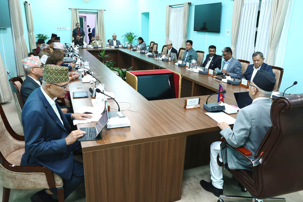 मन्त्रिपरिषद्को आकस्मिक बैठक बस्दै