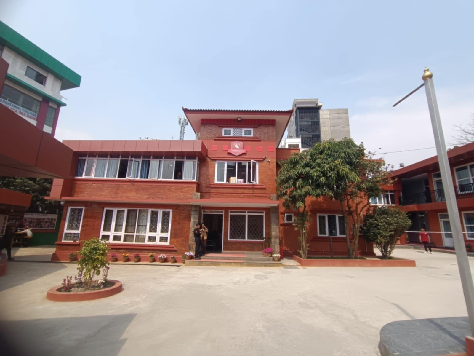 शिक्षामा पहुँच र पैसाको खेल: टेकस्पायर कलेज कसरी बन्यो नेपाली विश्वविद्यालयको परीक्षा केन्द्र?