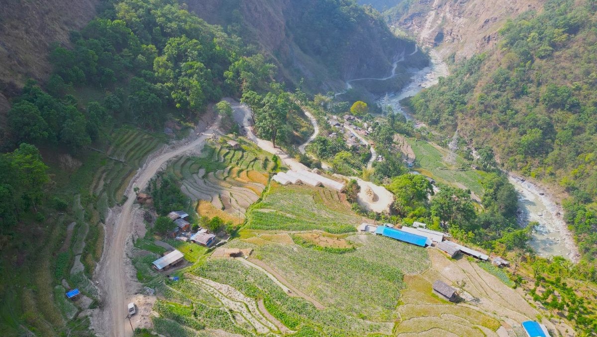 दरवाङ–बिम–दिच्याम सडक स्तरोन्नति