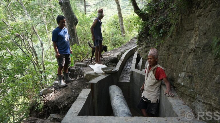 एक सय ५७ वर्ष पुरानो नहर पक्की बनाईंदै