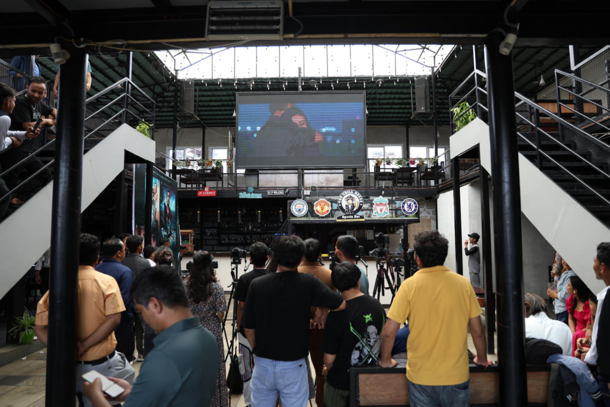 दिपेन श्रेष्ठको ‘ठिकै छ मेरी प्रिय’को भिडियो सार्बजनिक [भिडियो सहित]