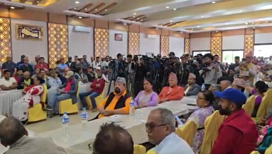 एकताका लागि बोलाइएको भेलामा, नेतृत्वकै अभावले एकता टुट्यो