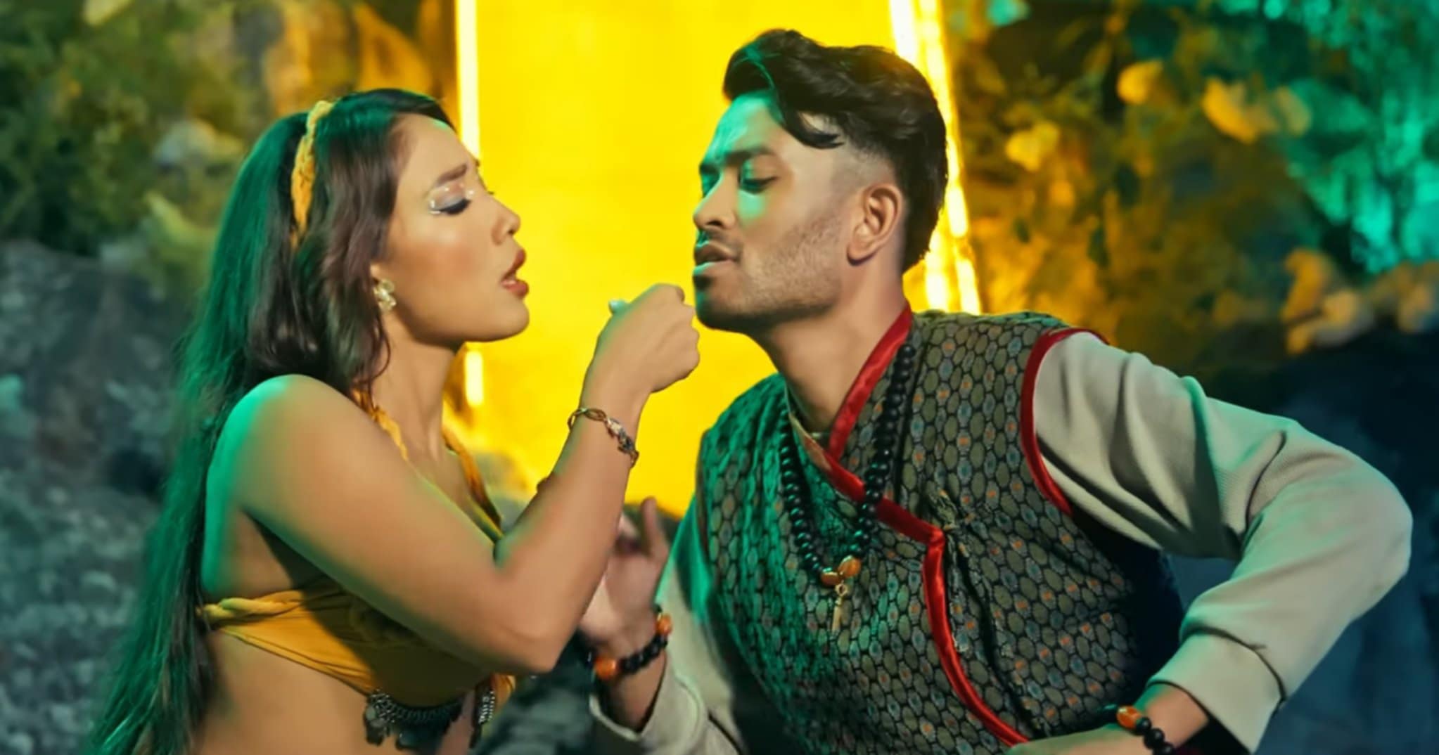 एलीना र पवनको स्वरमा ‘सिस्नो ले पोल्यो’ सार्वजनिक