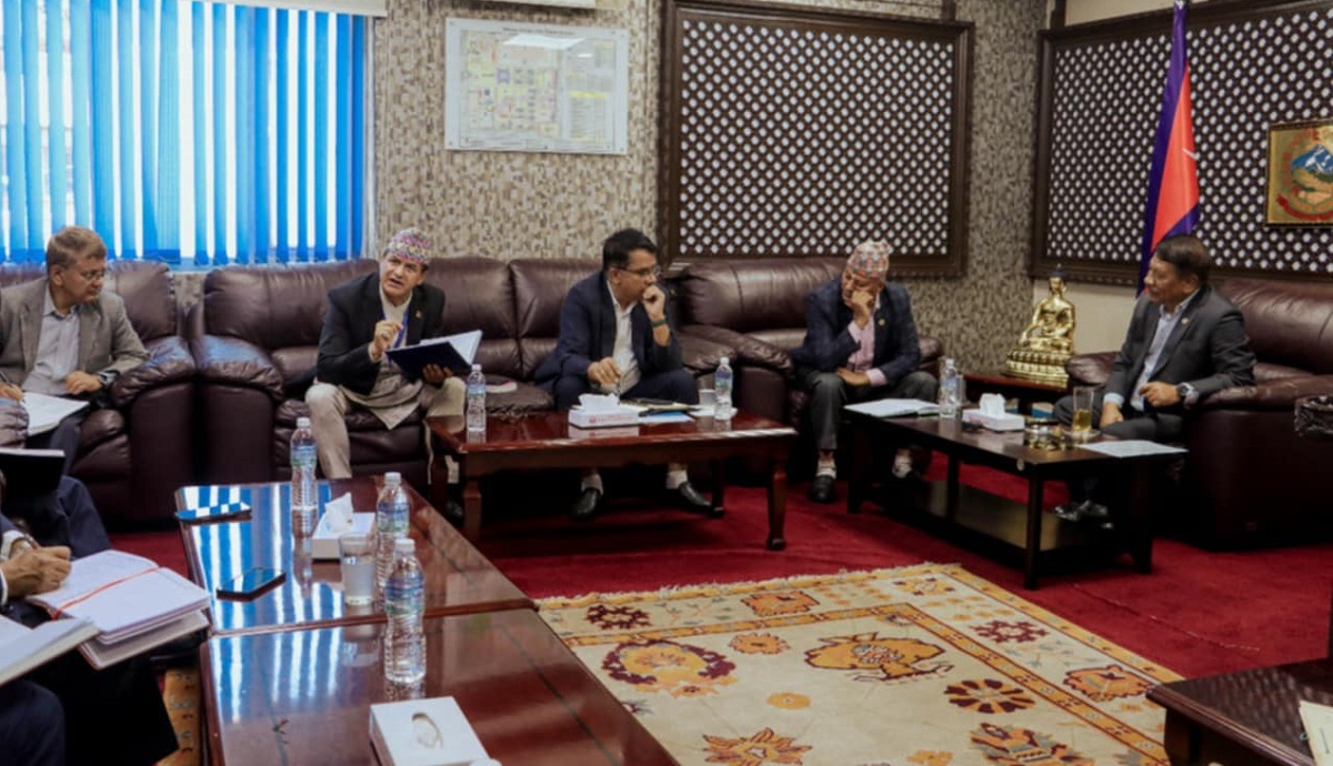 शहरी विकास विधेयकबारे उपप्रधानमन्त्री सिंह र भूमिव्यवस्था मन्त्रीबीच छलफल